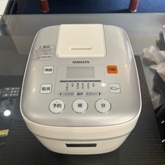YAMAZEN ヤマゼン　2019年製　マイコン炊飯ジャー　YJB-300 3合炊き　0.54L 動作確認済み！の画像