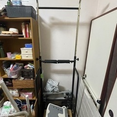 筋トレ器具(懸垂器具、ダンベル2セット)