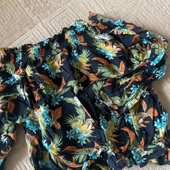 レディース　Mサイズ　トップスの画像