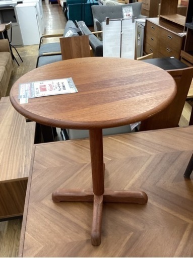 KC-35【新入荷　リサイクル品】チーク無垢材　サイドテーブル　ブラウン