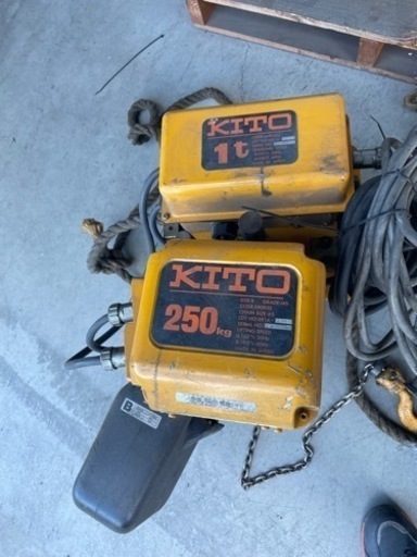 電動トローリー付きウィンチ