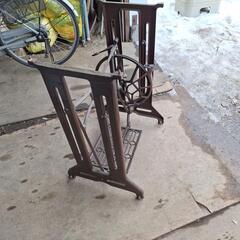 ★アンティーク★PINE★パイン★USA★足踏みミシン★脚のみ★足踏みミシン台 鉄脚 ヴィンテージの画像