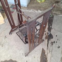 ★アンティーク★PINE★パイン★USA★足踏みミシン★脚のみ★足踏みミシン台 鉄脚 ヴィンテージの画像