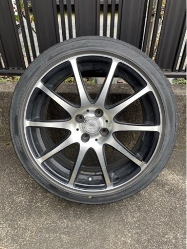 【受け渡し予定者決定】ロクサーニスポーツ　タイヤ4本セット