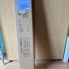 間仕切り突っ張りカーテンポールの画像