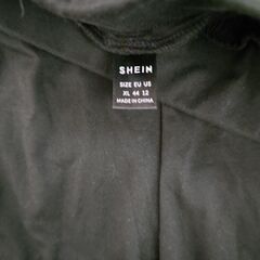 美品：パンツ黒XLの画像