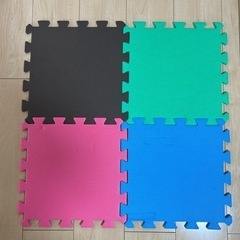 　【決定済み】0円！！！ベビー　マット