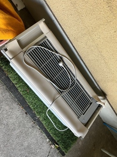 窓用エアコン