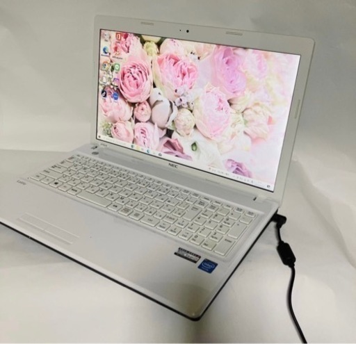 すぐに使える 初心者OK 人気のホワイト　webカメラ ＤＶＤ  　LaVie