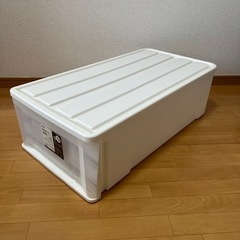 【ニトリ】
押入れケース