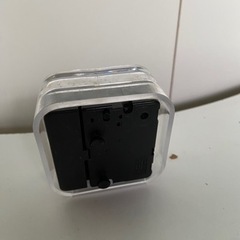 角型目覚まし時計　動作確認済　【中古品】の画像