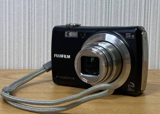 FUJIFILM FinePix F100fd 1200万画素 フジフィルム ファインピックス コンパクトデジタルカメラ コンデジ デジカメ 札幌市東区