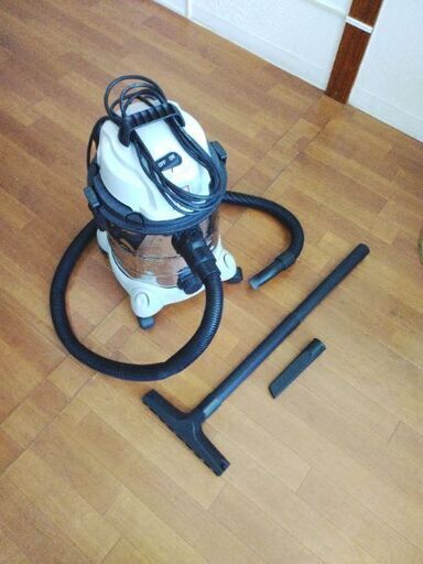 乾湿両用掃除機