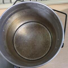 pcモニター　飯盒の画像