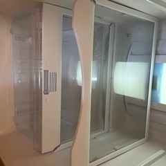 Haier冷凍冷蔵庫(225L)の画像