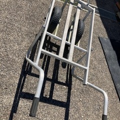 【配送可】アルミ平型一輪車・二輪車 2台セットの画像
