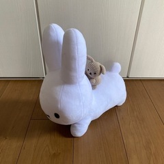 【決まりました】ミッフィー　ぬいぐるみ　スナッフィー　うさぎ