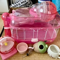 ハムスターケース　小物付き