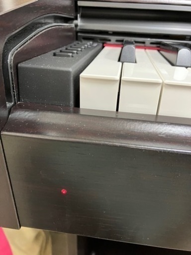 O2403-648 YAMAHA デジタルピアノ YDP-143R 2018年製 動作確認済み ヘッドホン/取説あり 汚れあり 中古