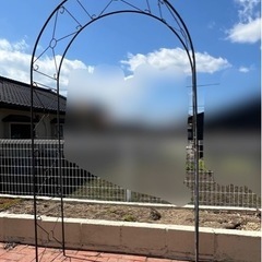 【希望者多数の為、問合せ中止】ガーデンアーチ　ローズアーチの画像