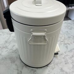 ▼値下げ▼ゴミ箱 ごみばこ スチールゴミ箱 12L 💳自社配送時🌟代引き可💳 ※現金・クレジット・スマホ決済対応※の画像