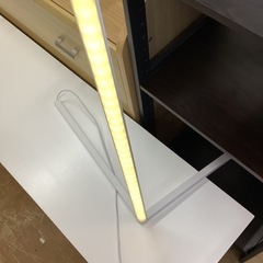 万代店　LEDフロアランプ　の画像