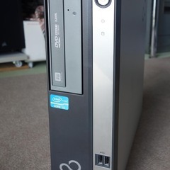 富士通のデスクトップPC　あげます　ジャンクの画像