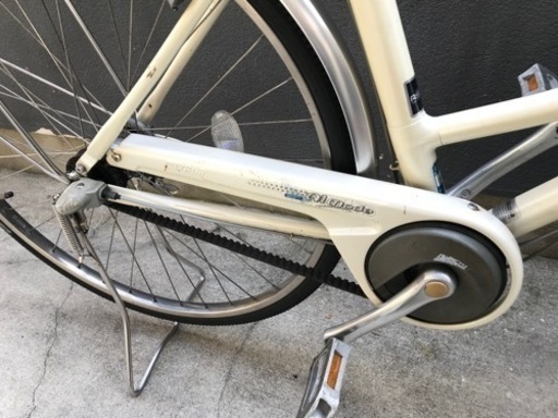 ミヤタ自転車 ママチャリ ハイエンド ベルトドライブ 3段変速　両立スタンド