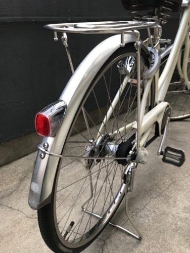 ミヤタ自転車 ママチャリ ハイエンド ベルトドライブ 3段変速　両立スタンド