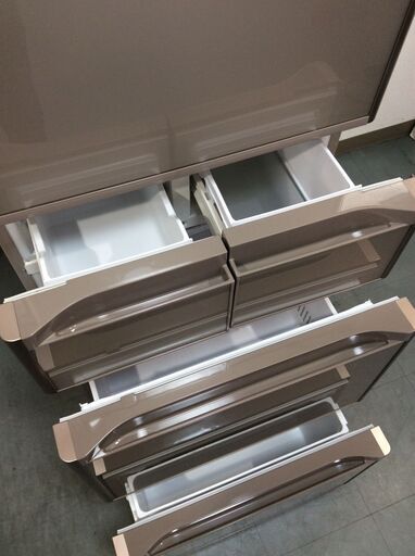 （3/30受渡済）YJT8399【HITACHI/日立 5ドア冷蔵庫】美品 2019年製 R-S40J-XN 家電 キッチン 冷蔵冷凍