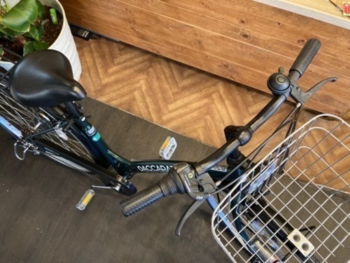 【チェーン新品！LEDオートライト】6段変速　27インチ自転車　モスグリーン