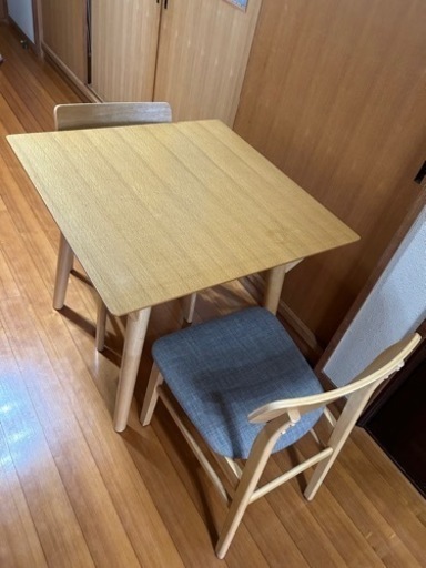 【近場配送可能】ニトリ2人用ダイニングテーブルセット