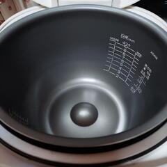 炊飯器の画像