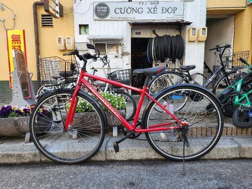 ママチャリ　２７インチ　６変速　ライト　カゴ　付き　赤　配達可能