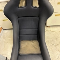 フルバケットシート　フルバケ
