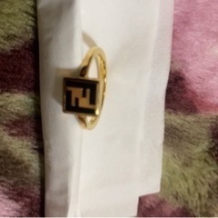 FENDI指輪