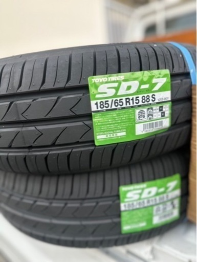 タイヤ新品