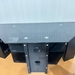 ガラス製テレビ台