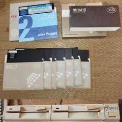 NEC PC8801FE本体とゲーム