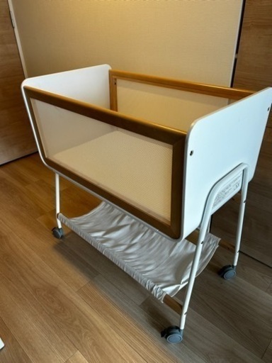 ワゴン2 ベビーベッド　リリワゴンⅡ 　ホワイトlili wagonヤマトヤ 本州往復送料無料】【5ヶ月レンタル11999円】LiLi wagon リリワゴン2