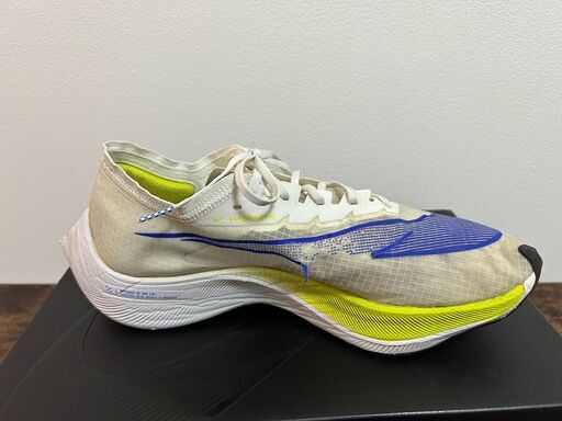 ナイキ ズームX ヴェイパーフライ ネクスト％ / NIKE ZOOM X VAPORFLY NEXT%/27.5cm/AO4568 