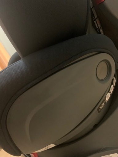 超美品アップリカ　フラット回転式チャイルドシート