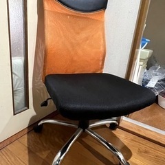 デスクチェア