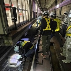 普通自動車運転手、内装解体スタッフ募集！！社員寮あります！の画像