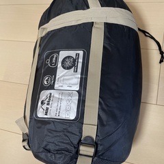 シュラフ 寝袋の画像