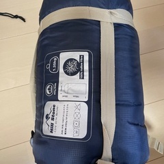 シュラフ 寝袋の画像