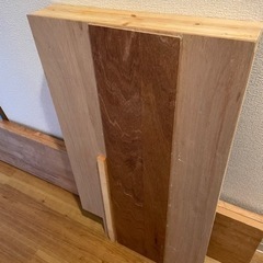 DIY木材　端材　（引き取り先決定の為ご返信停止中