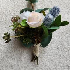 ①ブーケ ブートニアセット 造花 青系の画像