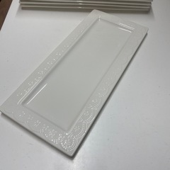 ニトリ　レース　レクタングルプレートの画像
