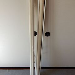 ロールスクリーン　　2個の画像